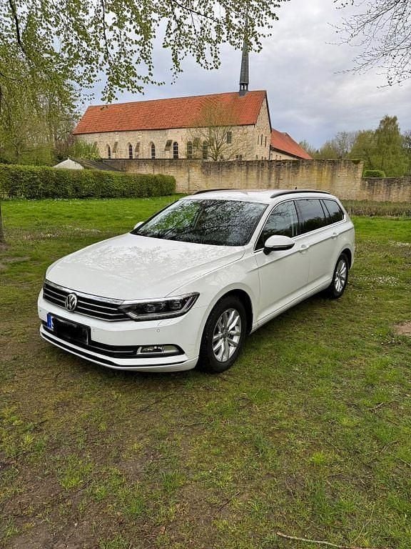 Second-hand VW Passat 150 CP (110 kW) 2018 Alb Break