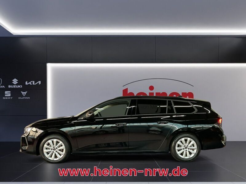 Gebraucht Opel Astra Enjoy 110 PS (80 kW) 2024 Schwarz Kombi