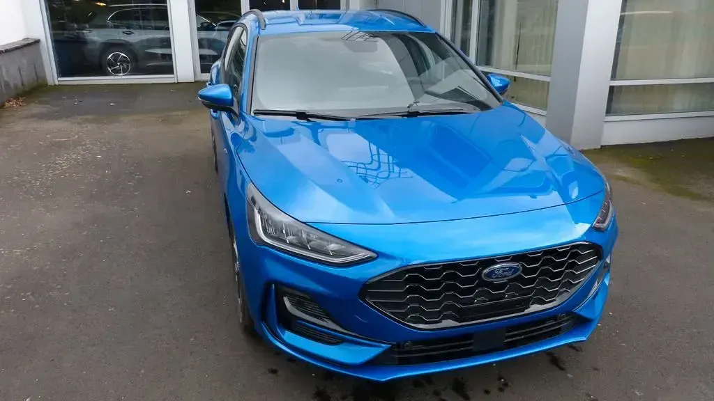Neu Ford Focus ST-Line X 155 PS (114 kW) 2025 Limousine