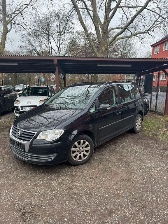 Schwarz Gebraucht 2007 VW Touran Conceptline Van / Kleinbus | 4.500 € (Fairer Preis) - Bild 1/4