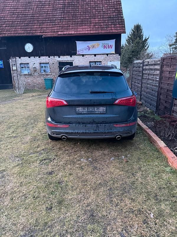 Gebraucht Audi Q5 239 PS (175 kW) 2010 Schwarz SUV