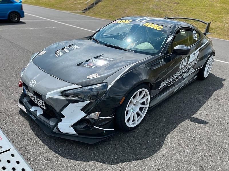 Gebraucht Toyota GT86 GT 330 PS (242 kW) 2013 Weiß Coupé