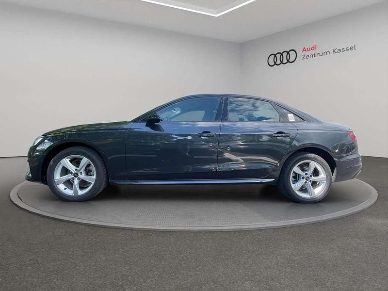 Gebraucht Audi A4 Advanced 136 PS (100 kW) 2023 Grau Limousine