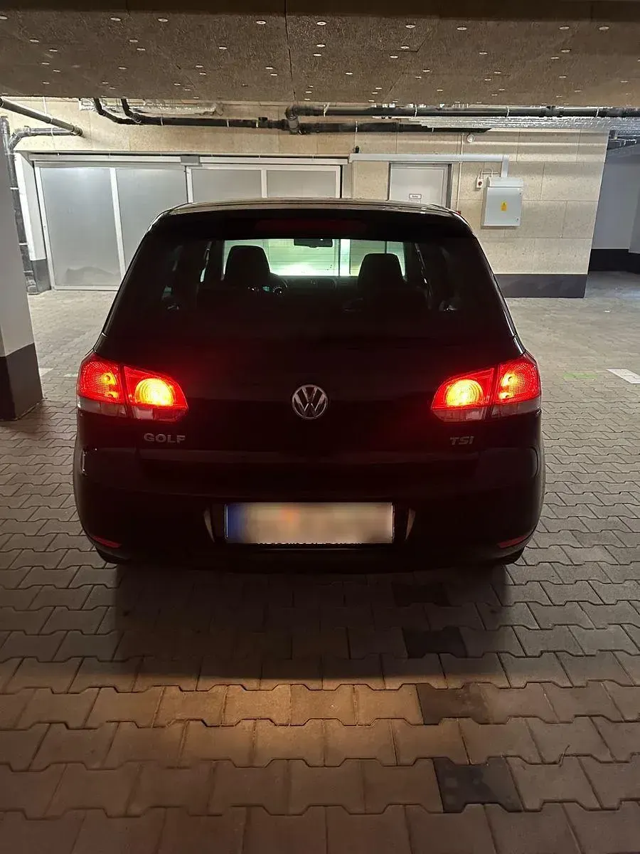 Używany VW Golf VII Match 86 KM (63 kW) 2012 Czarny Sedan/Limuzyna