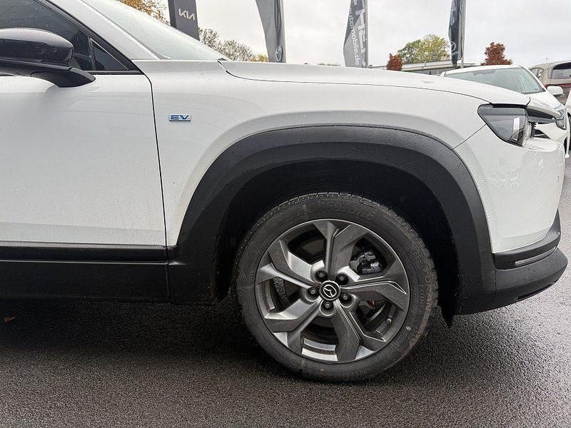 Gebraucht Mazda MX30 105 kW (144 PS) 2023 Arctic white SUV