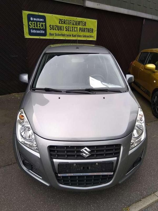 Grau metallic Gebraucht 2014 Suzuki Splash Active+ Kleinwagen | 5.990 € (Fairer Preis) - Bild 1/4