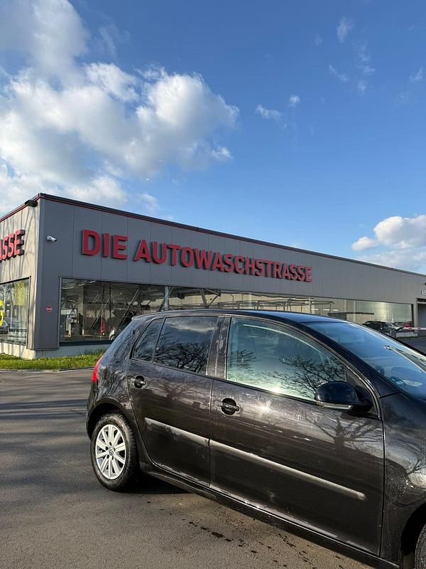 Gebraucht VW Golf V 102 PS (75 kW) 2004 Schwarz Kleinwagen