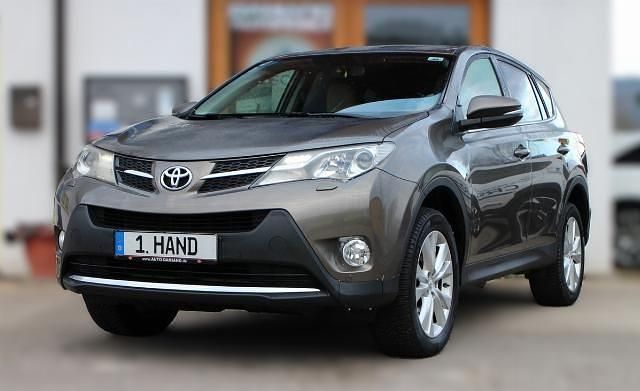 Braun Gebraucht 2014 Toyota RAV4 Executive SUV | 19.990 € (Etwas zu teuer) - Bild 1/4