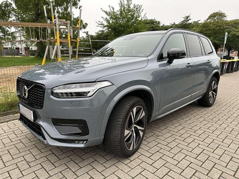 Grau Gebraucht 2020 Volvo XC90 R-Design SUV | 44.900 € (Etwas zu teuer) - Bild 1/4