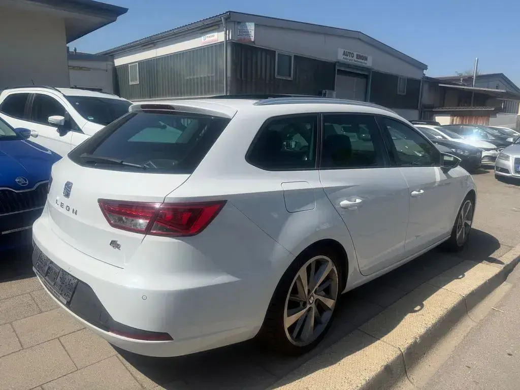 Gebraucht Seat Leon ST FR 184 PS (135 kW) 2017 Weiß Kombi