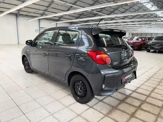 Gebraucht Mitsubishi Space Star Select 80 PS (58 kW) 2024 Grau Kleinwagen