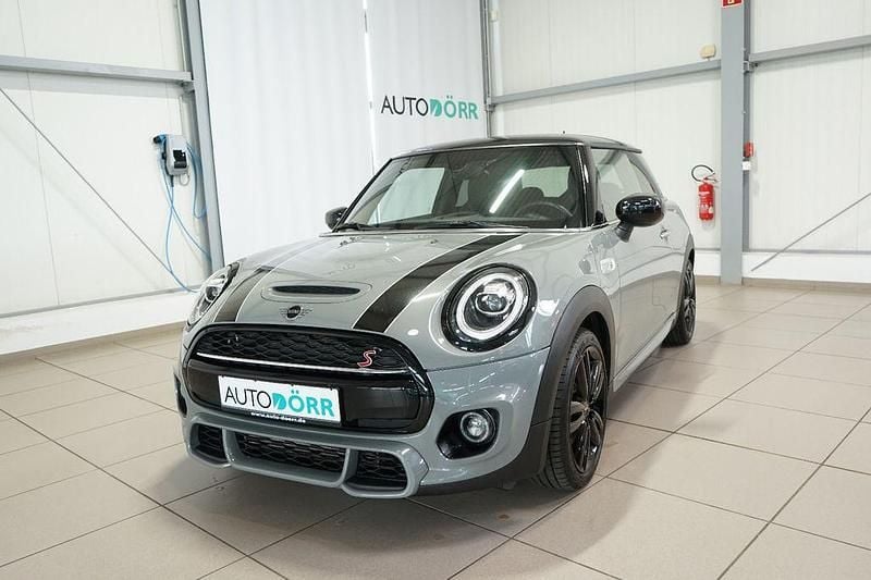 Grau Gebraucht 2020 Mini John Cooper Works Kleinwagen | 22.400 € (Superpreis) - Bild 1/4