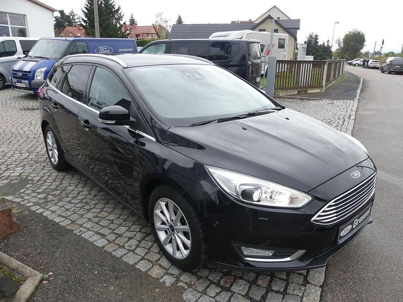Gebraucht Ford Focus Titanium 150 PS (110 kW) 2016 Schwarz Kombi