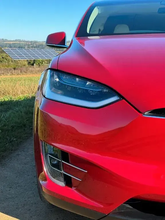 Gebraucht Tesla Model X 386 kW (525 PS) 2019 Rot SUV