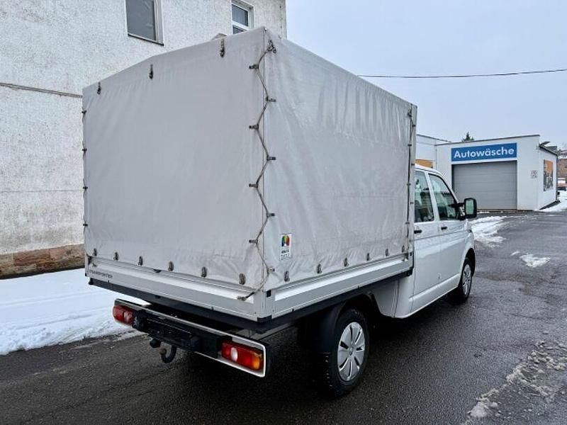 Gebraucht VW T6.1 150 PS (110 kW) 2021 Candyweiß Van