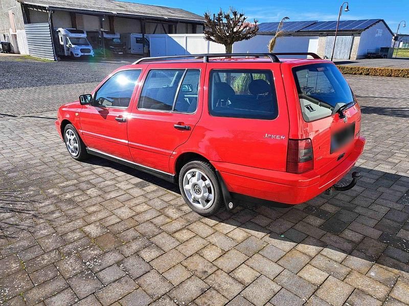 Gebraucht VW Golf III 90 PS (66 kW) 1997 Rot Kombi