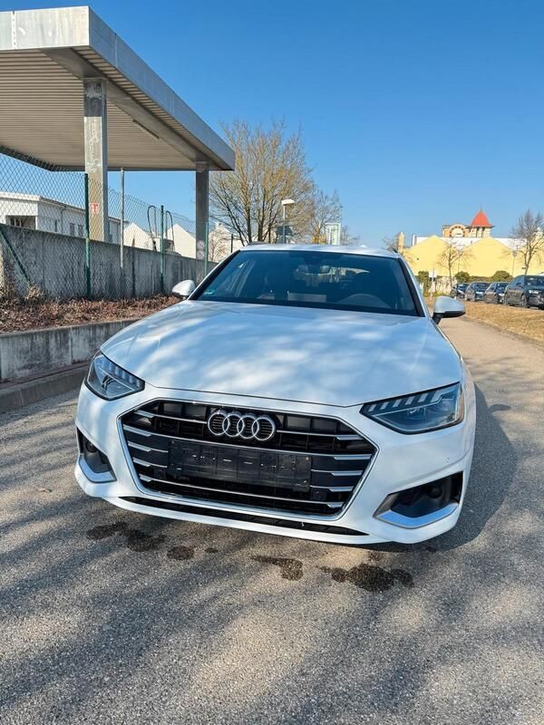 Weiß Gebraucht 2020 Audi A4 S-Line Kombi | 23.500 € (Fairer Preis) - Bild 1/4