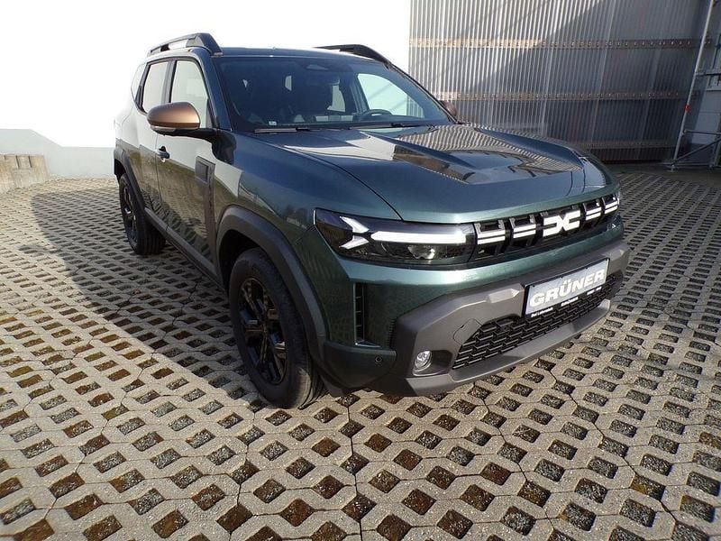 Neu Dacia Duster Extreme 140 PS (102 kW) 2026 Grün SUV