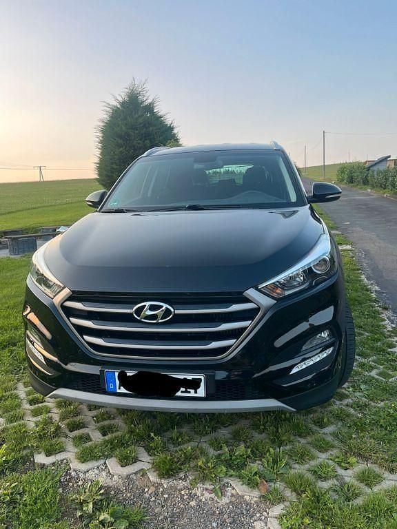 Schwarz Gebraucht 2016 Hyundai Tucson GO! SUV | 13.400 € (Fairer Preis) - Bild 1/4