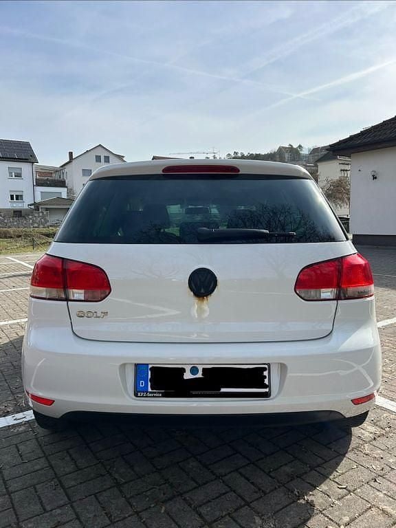 Gebraucht VW Golf VI Trendline 80 PS (58 kW) 2009 Weiß Kleinwagen