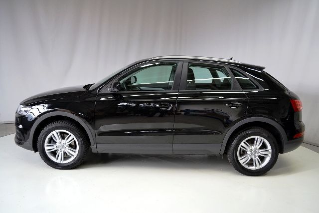 Gebraucht Audi Q3 Comfort 150 PS (110 kW) 2015 Schwarz metallic SUV