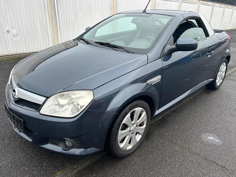 Gebraucht Opel Tigra 90 PS (66 kW) 2008 Grau Cabrio