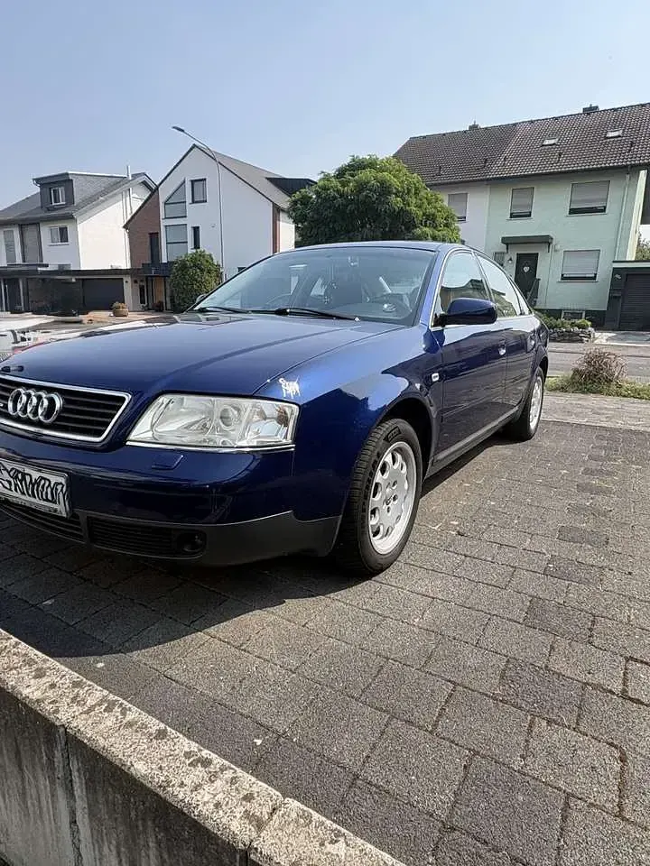 Gebraucht Audi A6 165 PS (121 kW) 1999 Blau Limousine