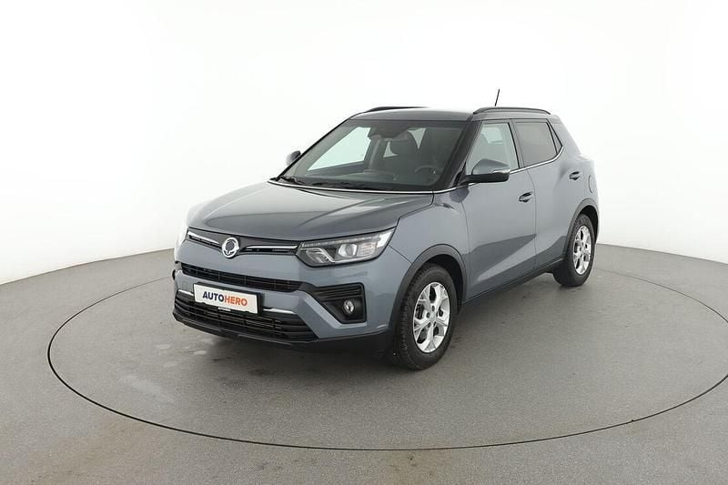 Grau Gebraucht 2022 Ssangyong (KGM) Tivoli Quartz SUV | 16.450 € - Bild 1/3