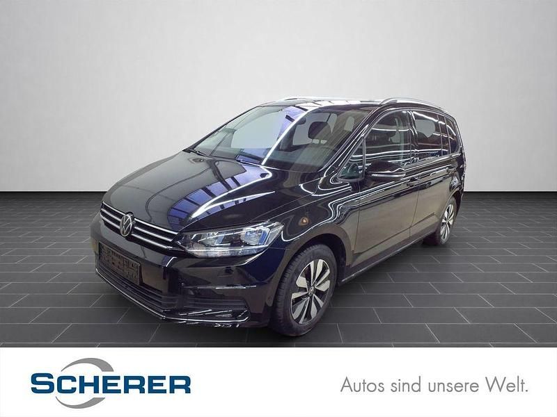 Grenadillschwarz metallic (metallic) Gebraucht 2025 VW Touran Van / Kleinbus | 30.950 € (Guter Preis) - Bild 1/4