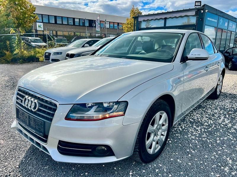 Silber Gebraucht 2008 Audi A4 Ambiente Limousine | 3.499 € (Superpreis) - Bild 1/4