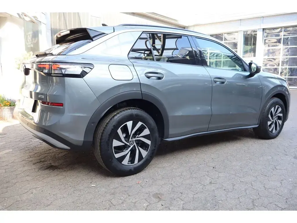 Neu VW T-Roc Life 150 PS (110 kW) 2026 Grau SUV
