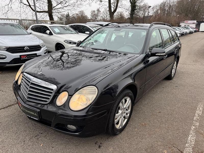 Schwarz Gebraucht 2006 Mercedes E200 Kombi | 3.500 € (Fairer Preis) - Bild 1/4