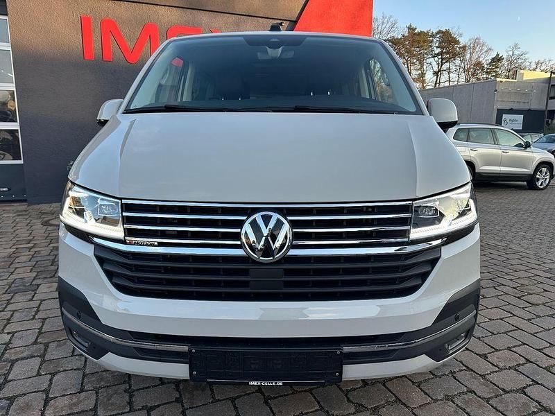 Gebraucht VW Multivan Highline 204 PS (150 kW) 2022 Grau Van