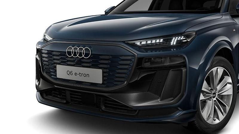 Gebraucht Audi Q6 e-tron S-Line 225 kW (306 PS) 2025 Plasmablau SUV