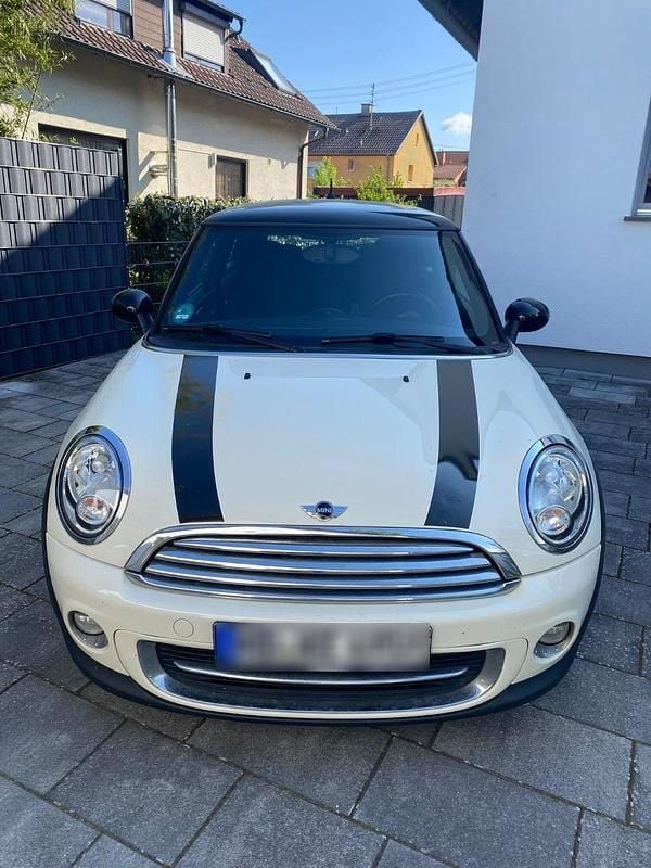 Gebraucht Mini Cooper 122 PS (89 kW) 2011 Weiß Kleinwagen