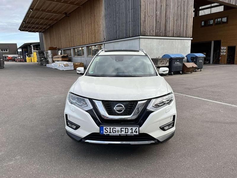 Weiß Gebraucht 2018 Nissan X-Trail N-Connecta SUV | 16.300 € (Guter Preis) - Bild 1/4