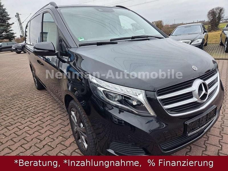 Gebraucht Mercedes V220 Edition 190 PS (139 kW) 2019 Obsidianschwarz metallic Van / Kleinbus