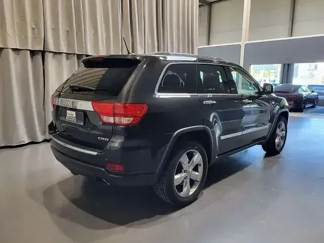 Gebraucht Jeep Grand Cherokee Overland 241 PS (177 kW) 2012 Brilliant black crystal pearl SUV
