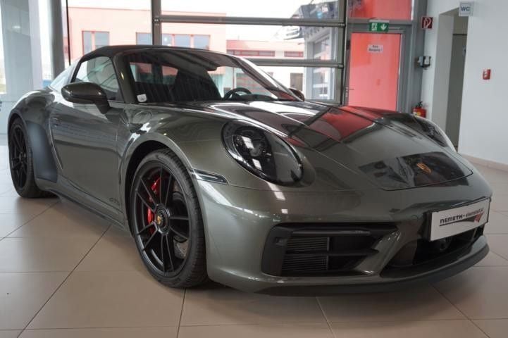 Grün Neu 2025 Porsche 911 Targa 4 Cabrio | 205.200 € (Fairer Preis) - Bild 1/4