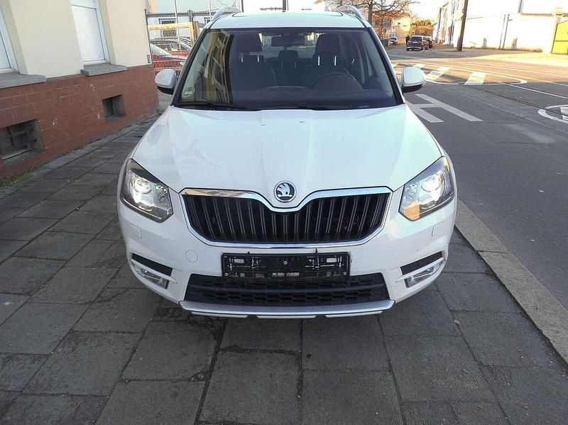 Gebraucht Skoda Yeti Elegance 110 PS (80 kW) 2014 Candyweiss SUV
