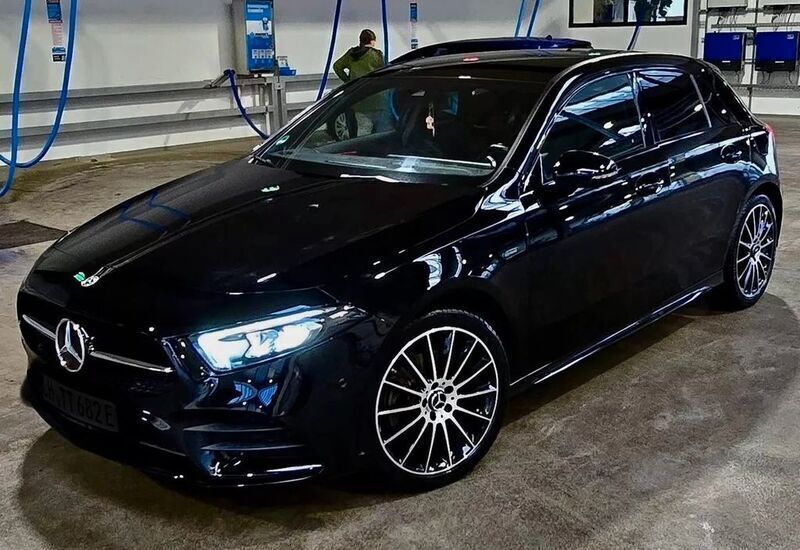Schwarz Gebraucht 2020 Mercedes A250 Limousine | 22.900 € (Superpreis) - Bild 1/4