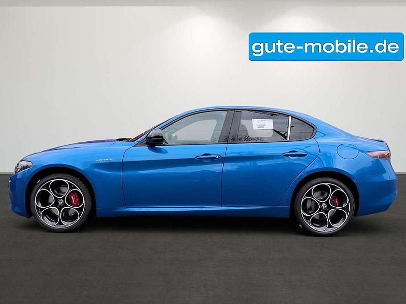 Neu Alfa Romeo Giulia Veloce 280 PS (205 kW) 2026 Blu misano Limousine