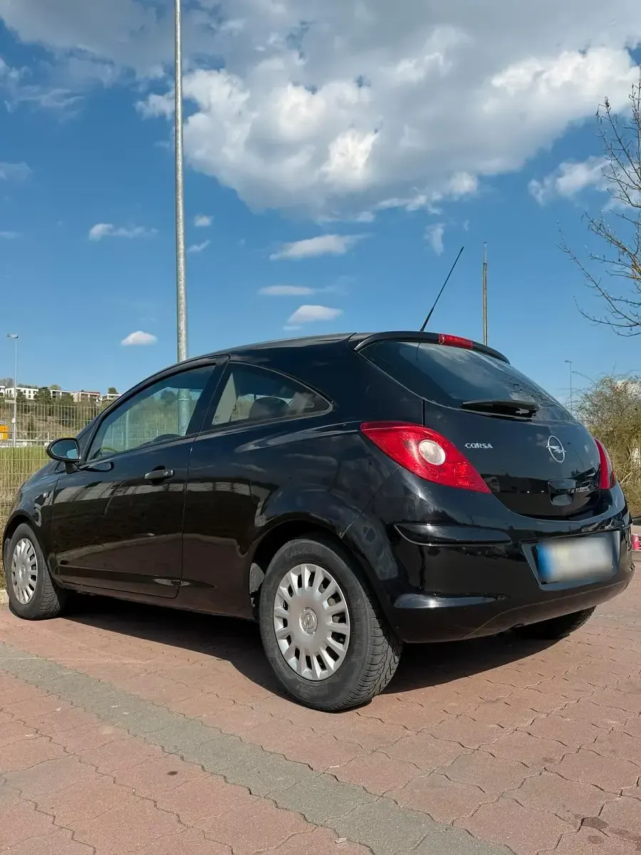 Gebraucht Opel Corsa 80 PS (58 kW) 2009 Schwarz Kleinwagen