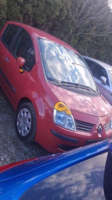 Second-hand Renault Modus 88 CP (64 kW) 2005 Roșu Monovolum