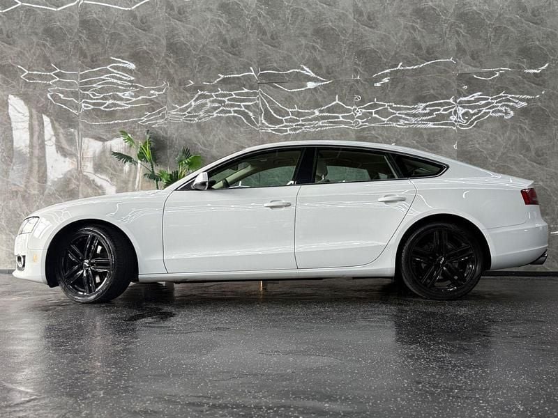 Gebraucht Audi A5 Design 179 PS (131 kW) 2010 Weiß Coupé