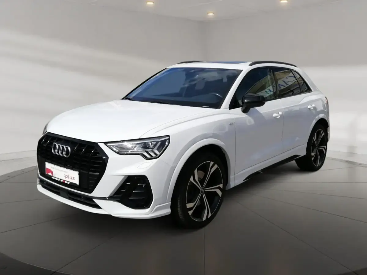 Gebraucht Audi Q3 S-Line 190 PS (139 kW) 2023 SUV