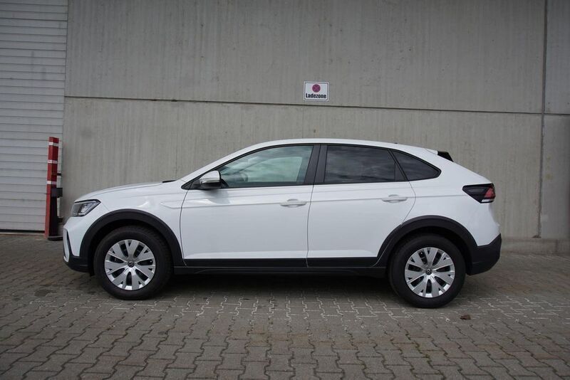 Gebraucht VW Taigo 95 PS (69 kW) 2024 Pure weiß SUV