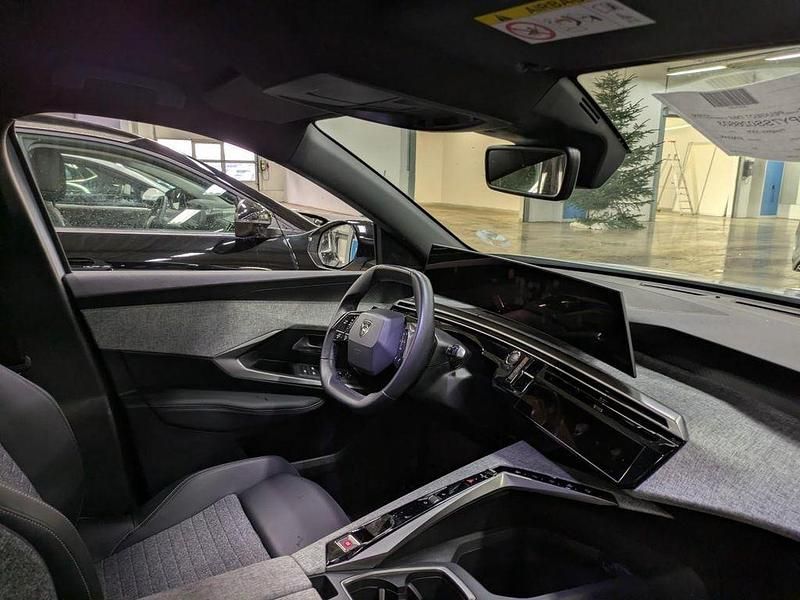 Gebraucht Peugeot 3008 Allure 136 PS (100 kW) 2025 Okenitweiß SUV