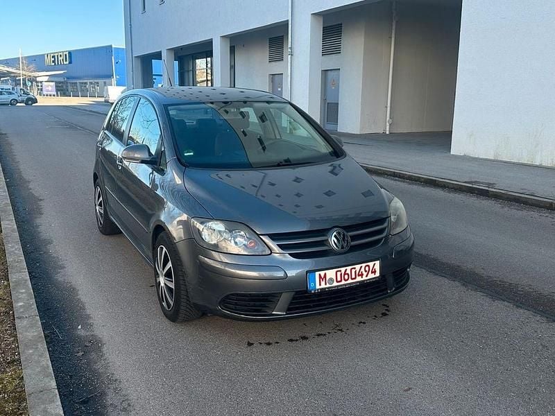 Gebraucht VW Golf IV 116 PS (85 kW) 2005 Grau Limousine