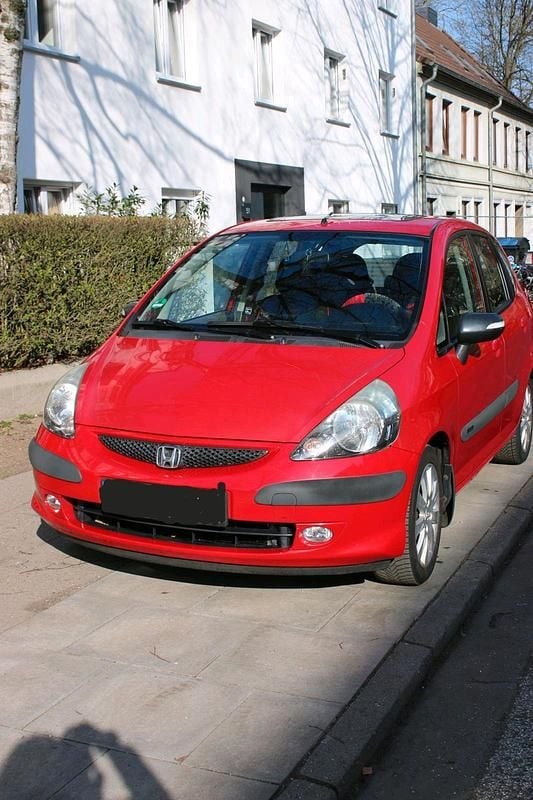 Gebraucht Honda Jazz 83 PS (61 kW) 2005 Rot Kleinwagen
